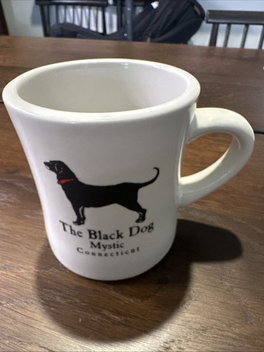 The black dog mystic - dog,